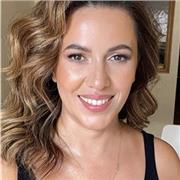 Profesor graduada en derecho se ofrece para dar clases particulares, diferentes materias, Derecho, asignaturas de primaria